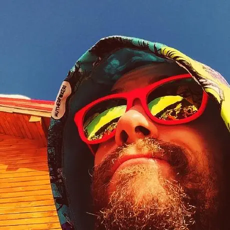 ConsultingAgents MCP Server